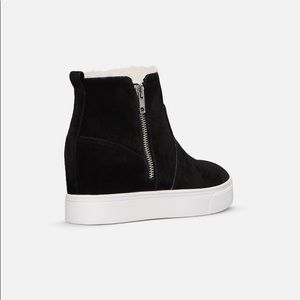 BRAND NEW Black Sidone Sneakers